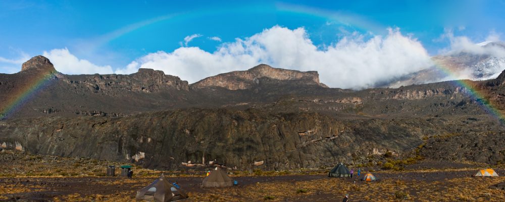 Arc en ciel sur le Kilimandjaro par Seth Phillips-Olson